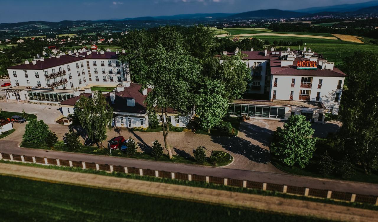 Hotel Radocza Park Business المظهر الخارجي الصورة