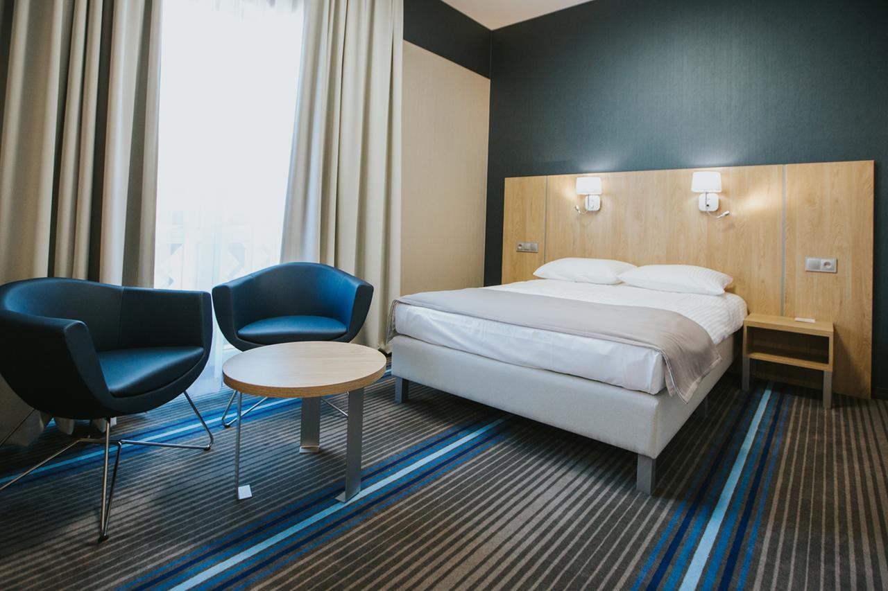 Hotel Radocza Park Business المظهر الخارجي الصورة